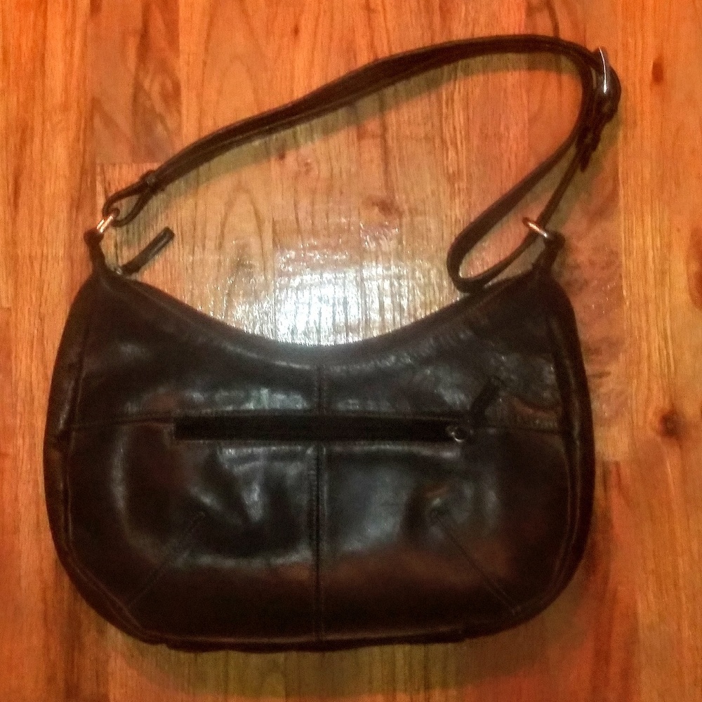 TIGNANELLO BLACK LEATHER HOBO PURSE